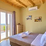 Christine's Seaview By Corfuescapes Lejlighed *