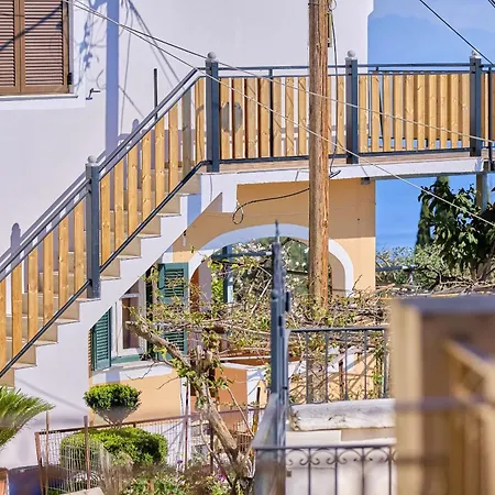 Christine's Seaview By Corfuescapes Lejlighed Spartylas