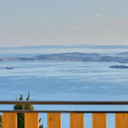 Christine's Seaview By Corfuescapes *