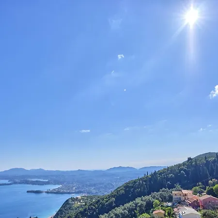 Lägenhet Christine's Seaview By Corfuescapes