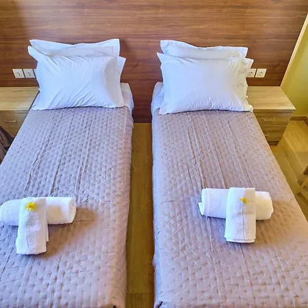 Christine's Seaview By Corfuescapes *