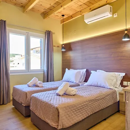 Christine's Seaview By Corfuescapes Lägenhet Spartylas