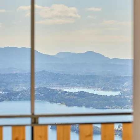 Lägenhet Christine's Seaview By Corfuescapes