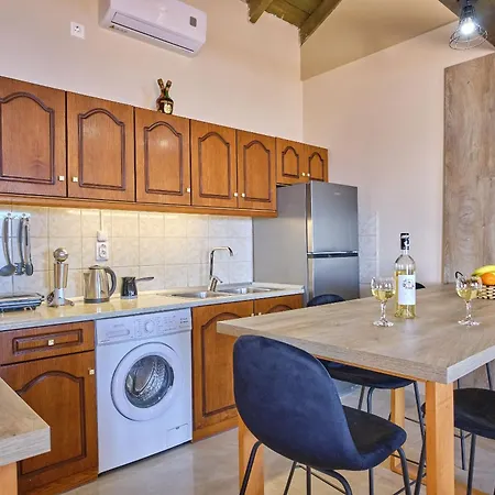 Christine's Seaview By Corfuescapes Lägenhet *