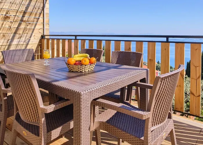 Christine's Seaview By Corfuescapes Lejlighed *
